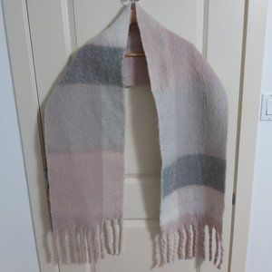 BANANA REPUBLIC Women's Oversized Plaid Scarf